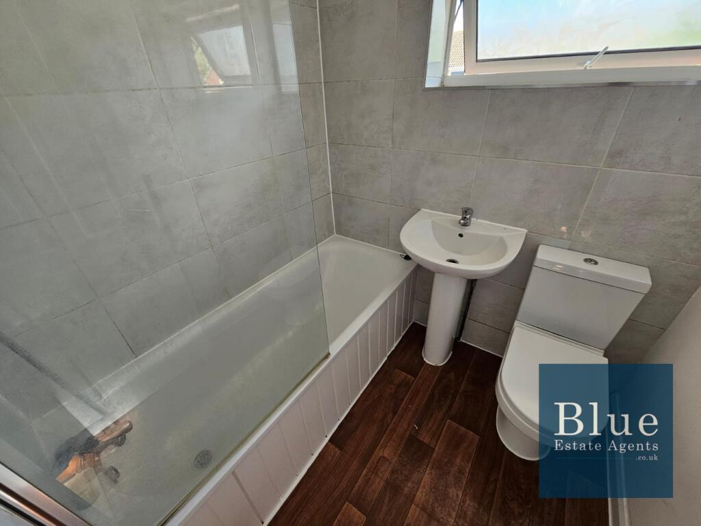Bathroom Suite