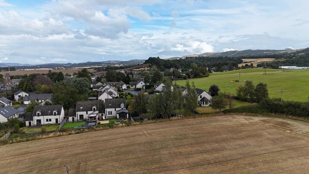 DJI_2025082615483...