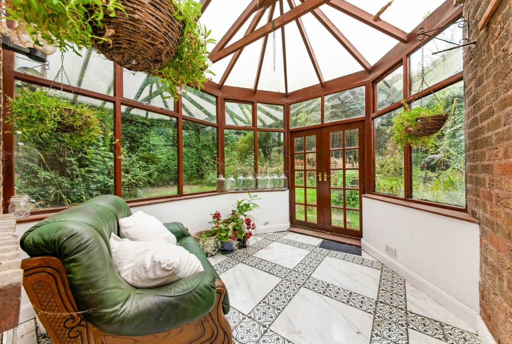 CONSERVATORY