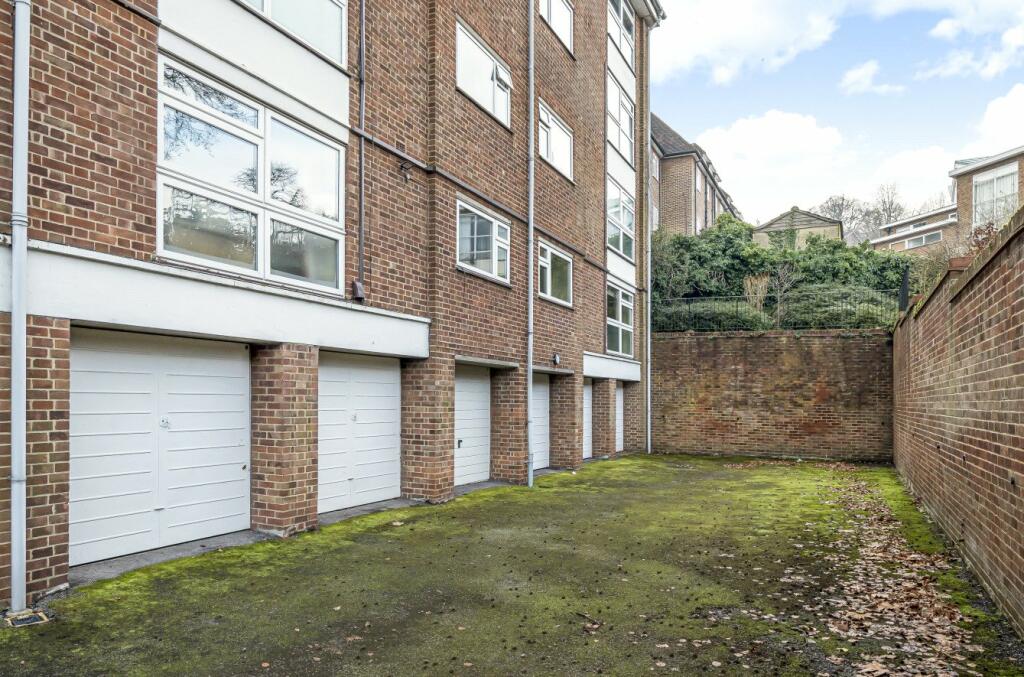 Garage Block