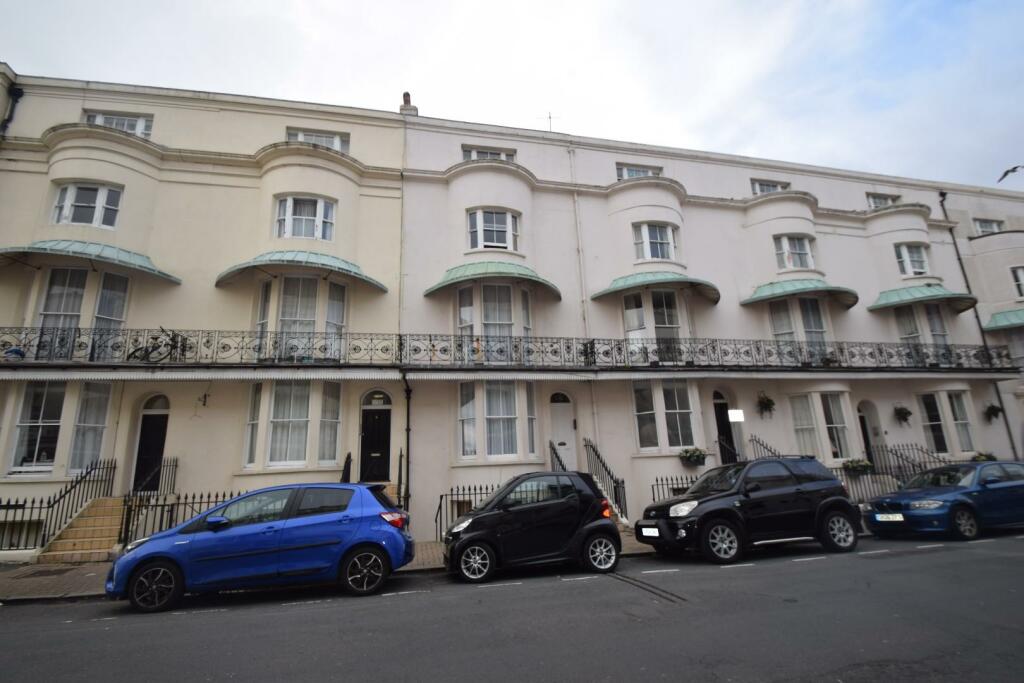 2 18 Cavendish Place front.JPG