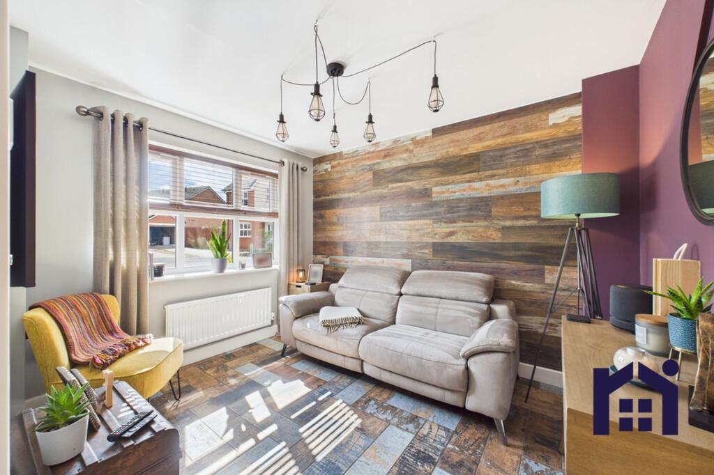 Snug/home office/playroom