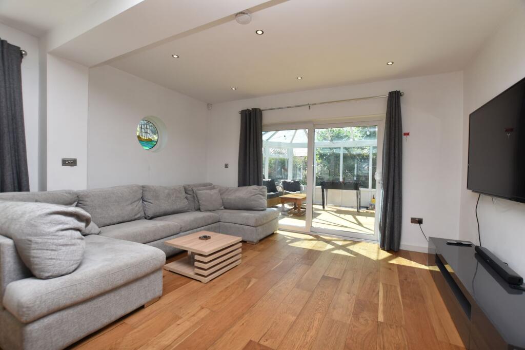 Lounge Area