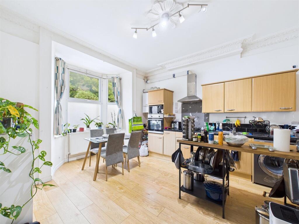2 - Block of 4 flats.jpg