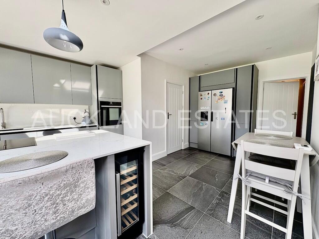 image00013-175809...