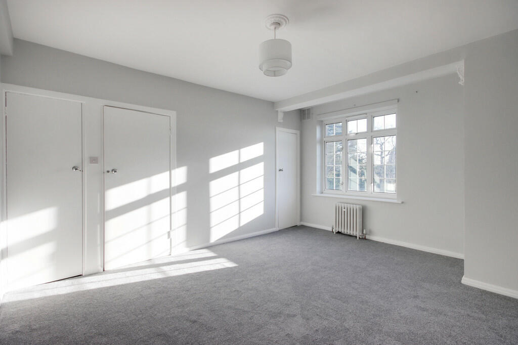 Double Bedroom 1