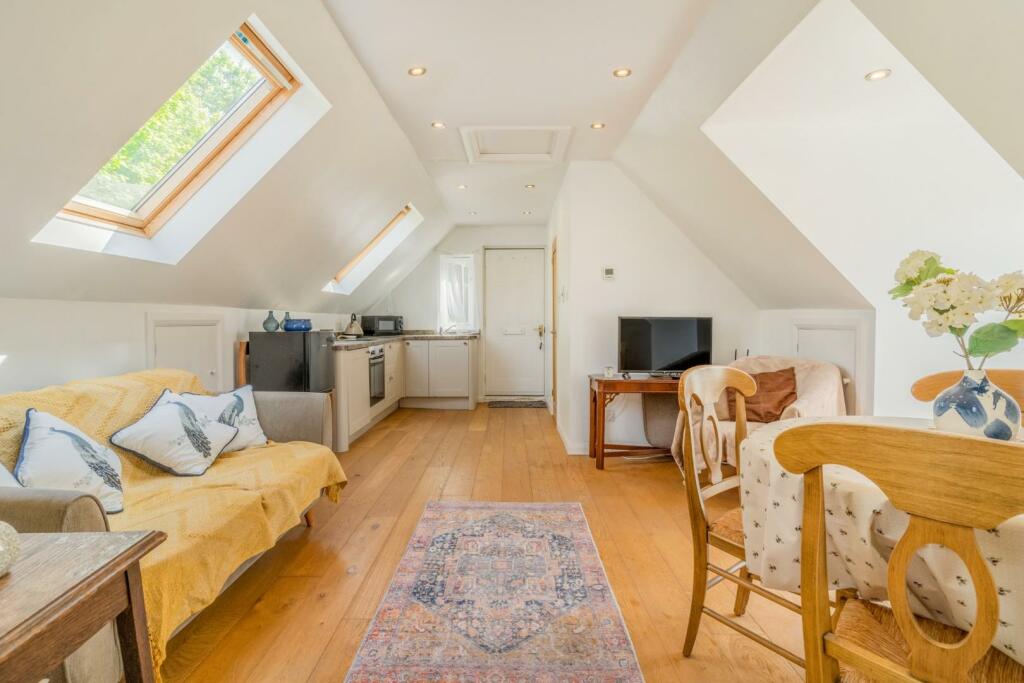 The Coach House -33.jpg