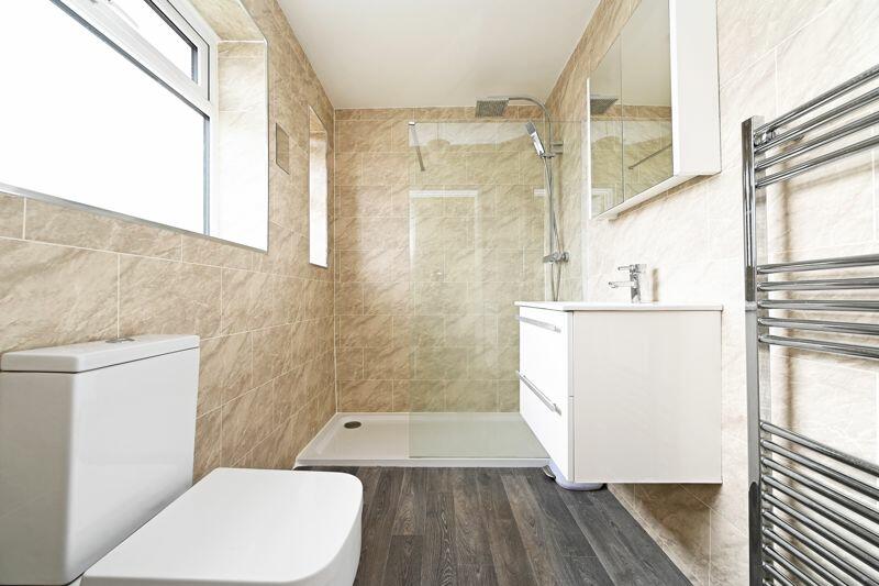Ensuite Shower Room 