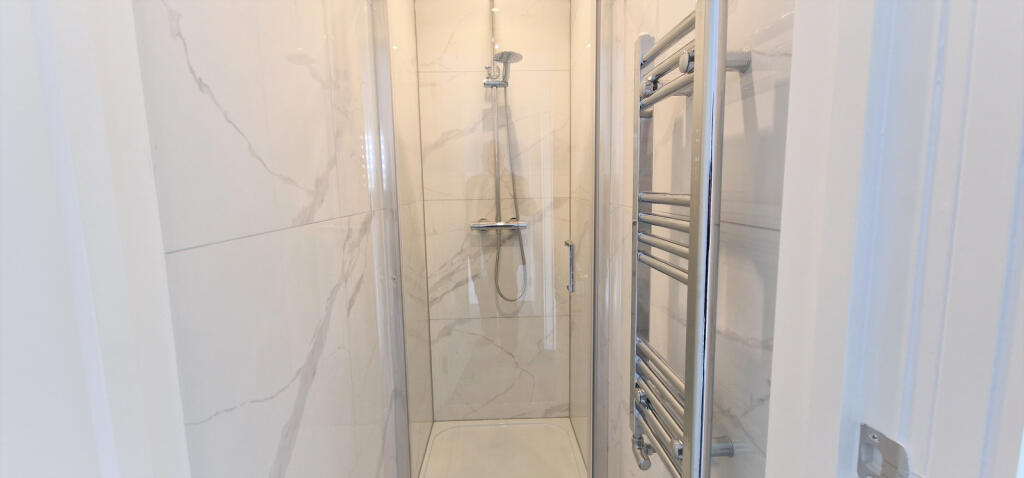 SECOND FLOOR SHOWER ROOM