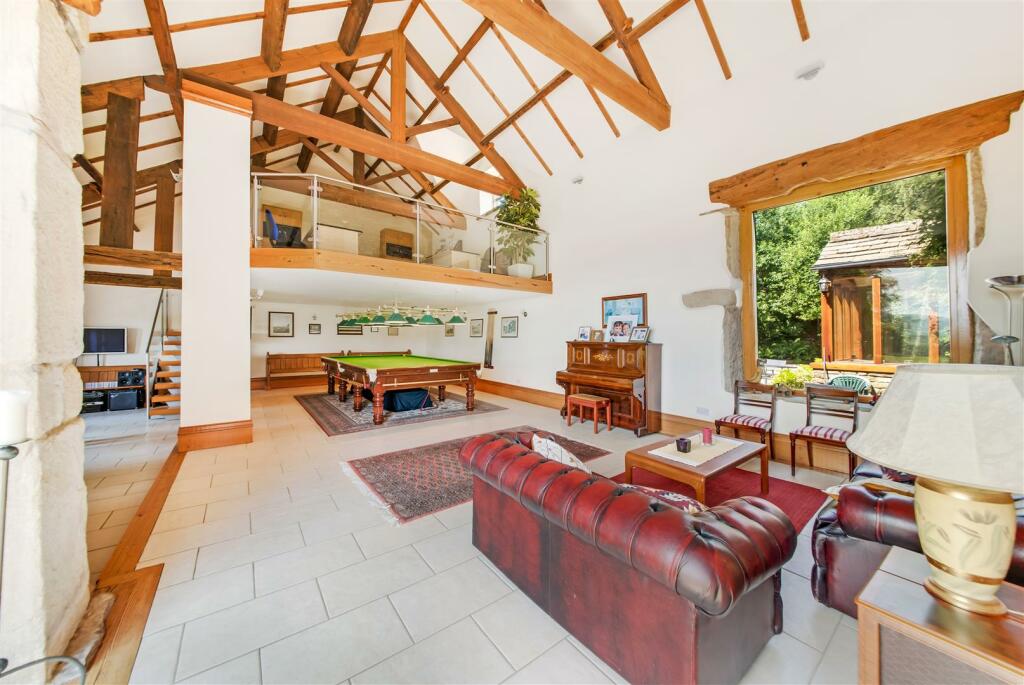 THE BARN/GAMES/LEISURE WING