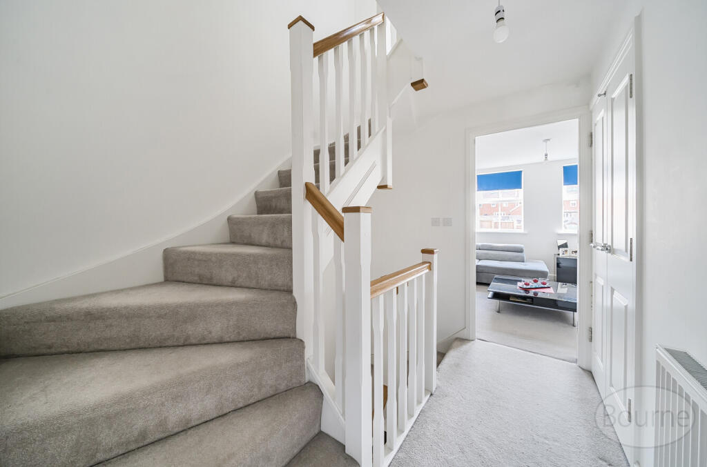 d43ad95c-080d-42e...