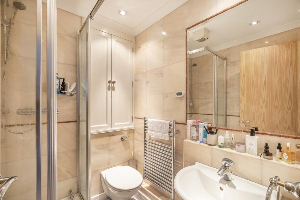 Master Bedroom Ensuite