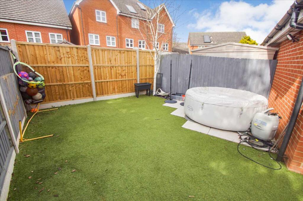 Garage &amp; Parking