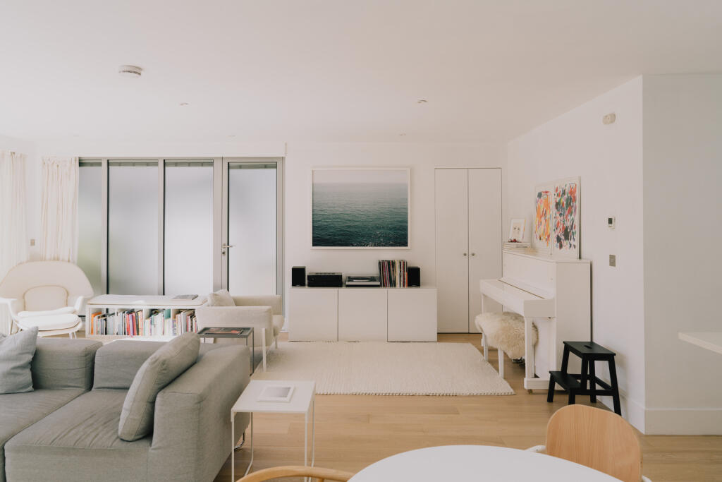 273263 - DSC01996.jpg