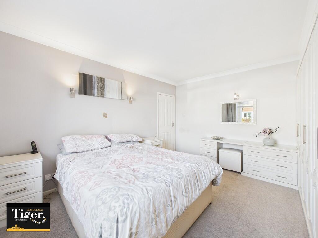 CAM03440G0-PR0449...