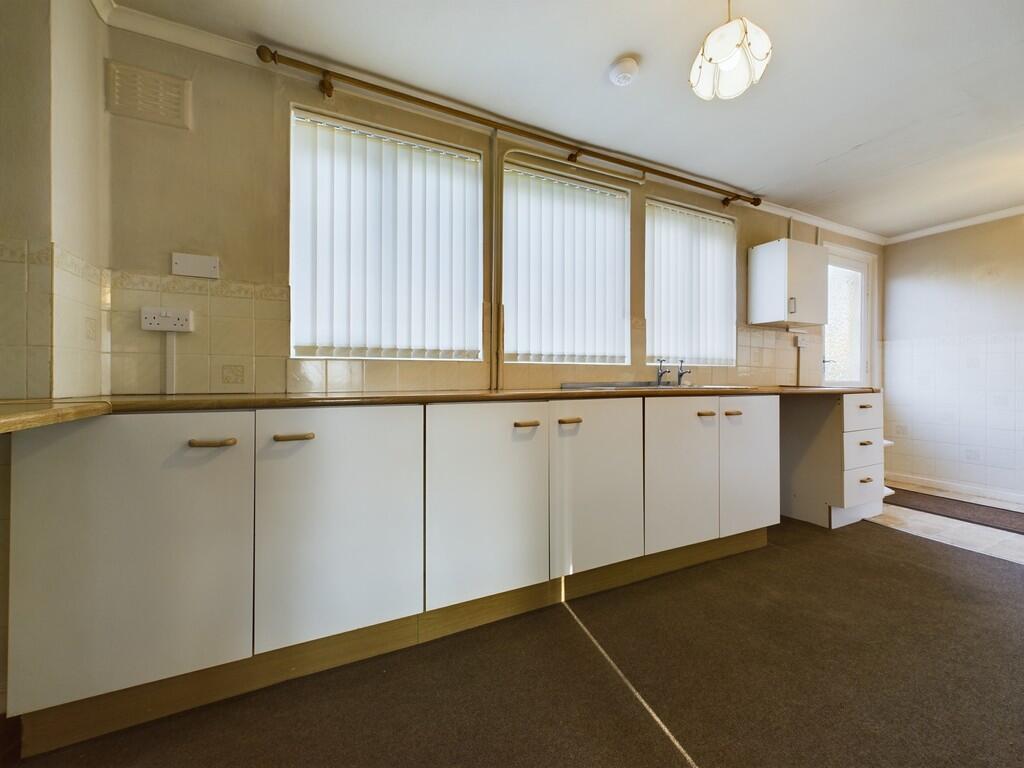 CAM04273G0-PR0088...