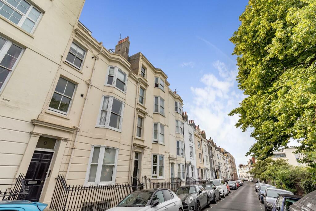Dorset Gardens, Flat 6-6.JPG
