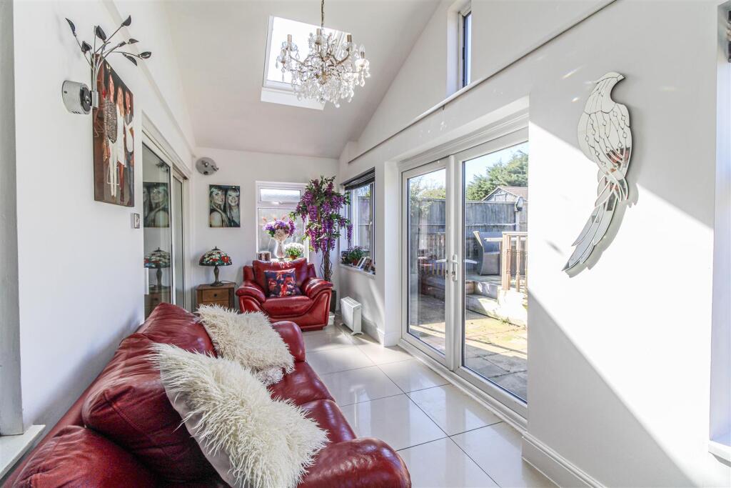 Extended Reception Room