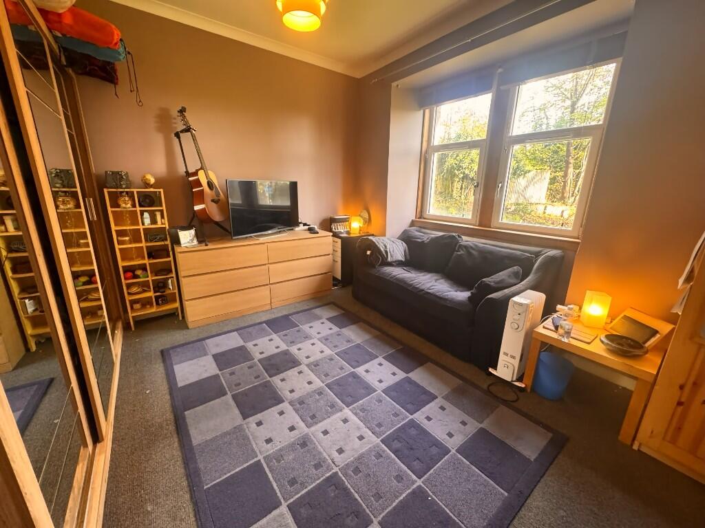 Bed 2 (1)