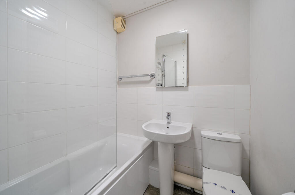 1326234-1-6874e88...