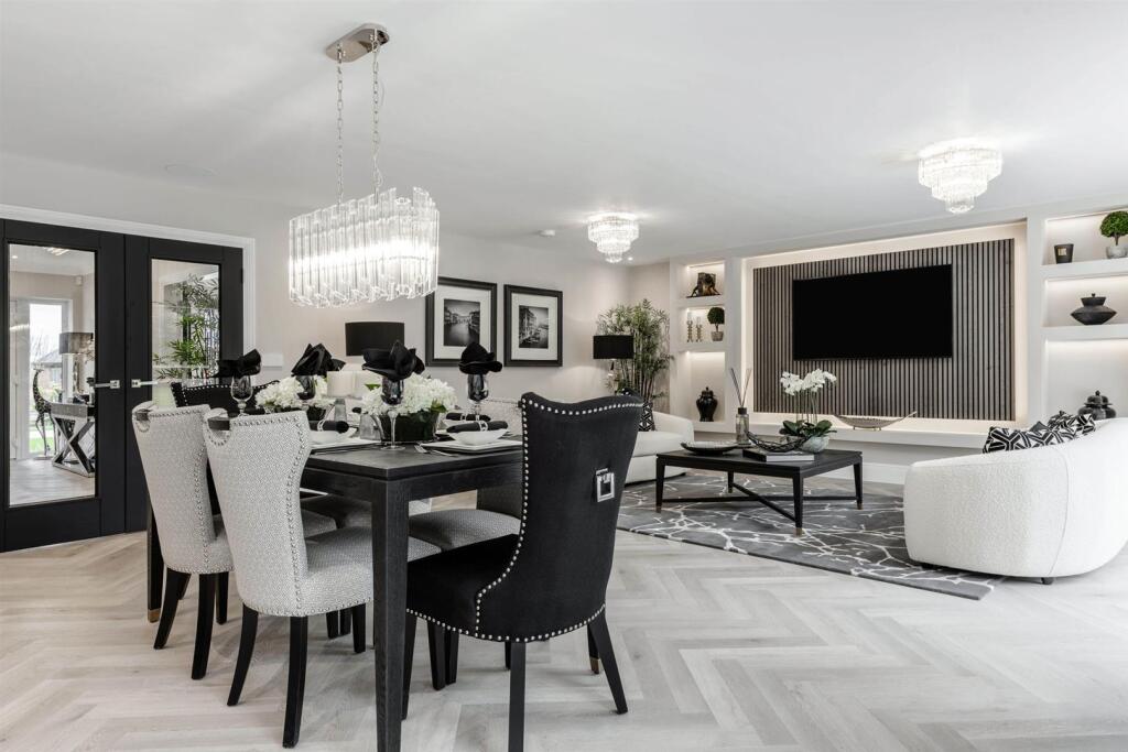 Dining/Family area