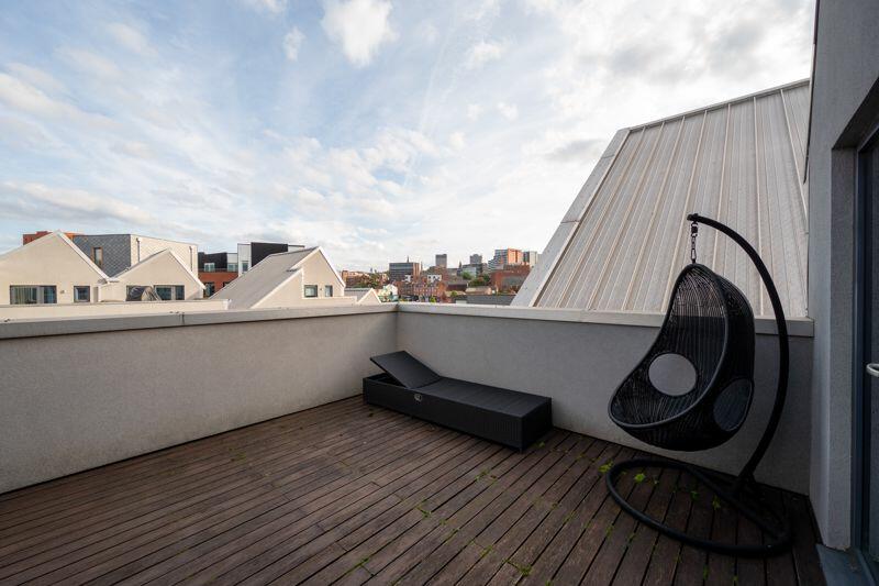 Private Upper Terrace 