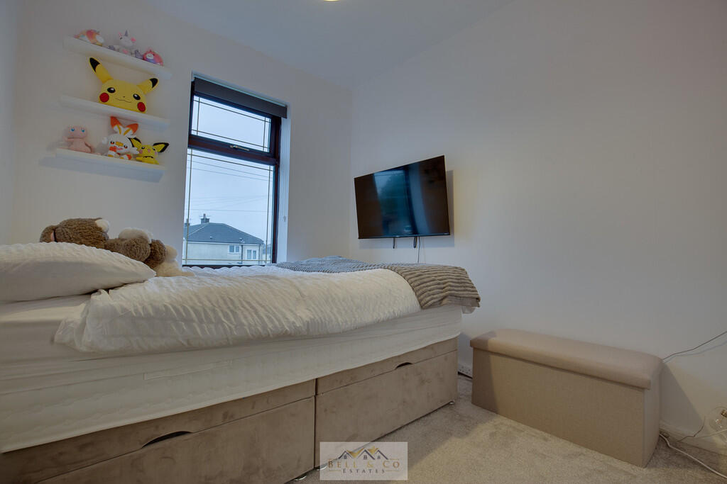 Bedroom 2.1