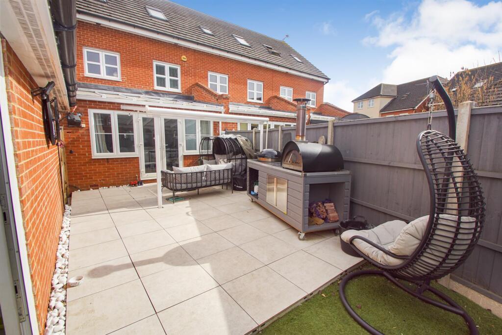 14 amesbury garden reverse 2025.JPG