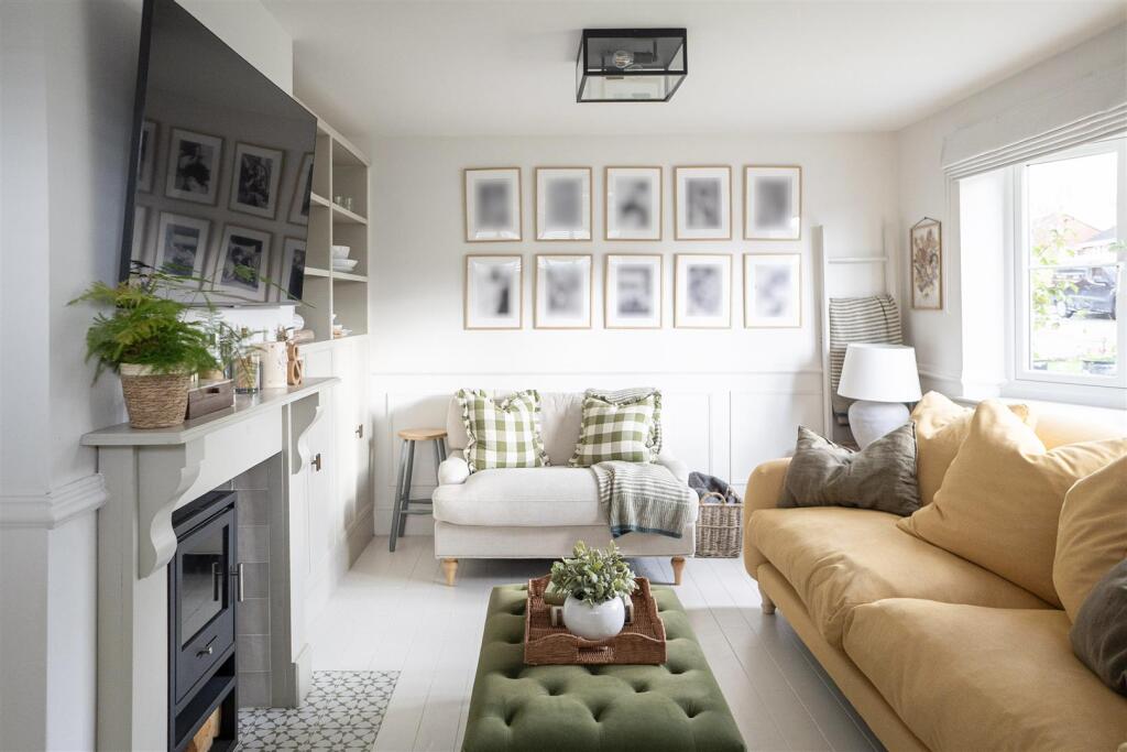 Pippin Hill, Denby Village, Ripley