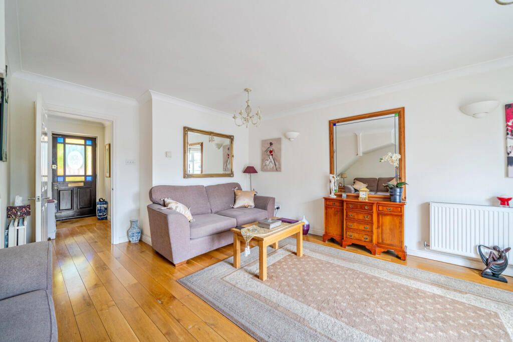 1295816-2-682c91f...