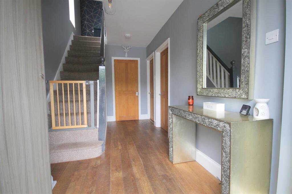 Entrance Hall.JPG