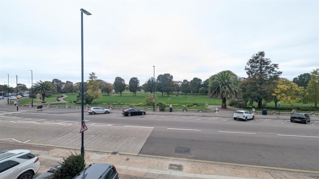PXL_20251014_103027790.jpg