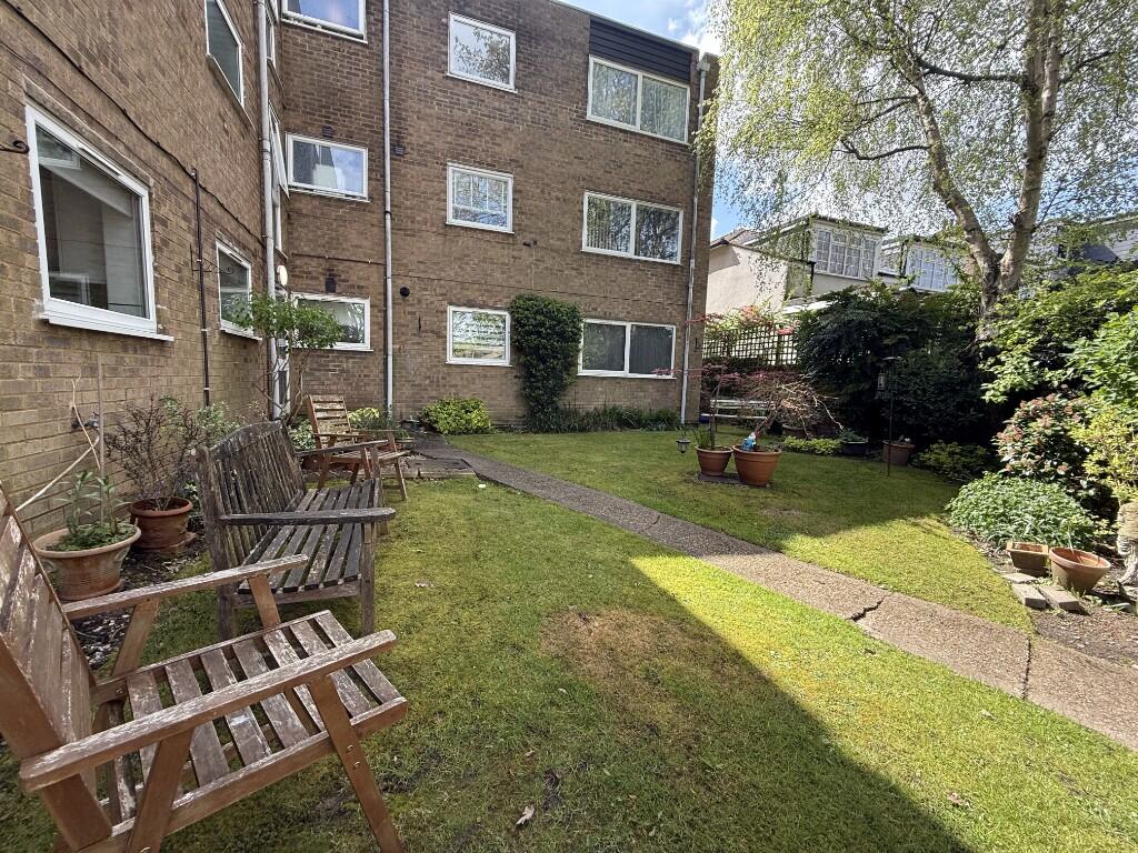 Residents Gradens 