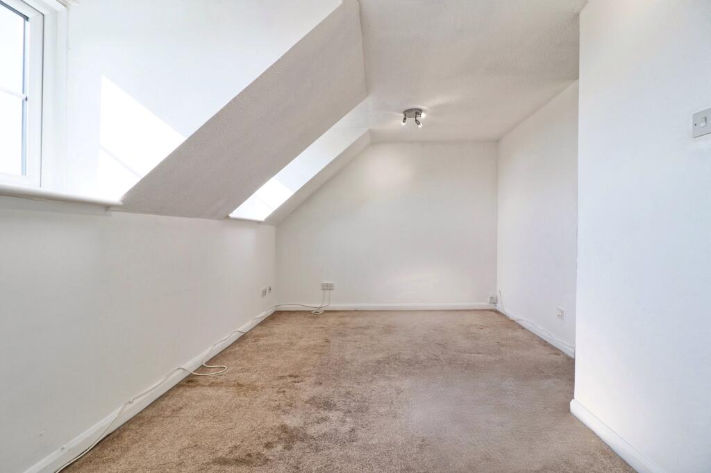 IMG_6919_20_21_easyHDR-interior3.jpeg