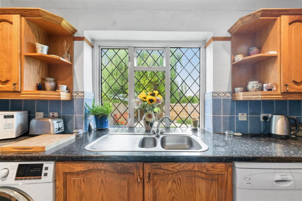 119 Noahs Ark 13.jpg