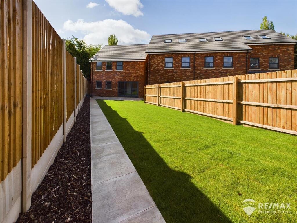 Rear Garden.jpg