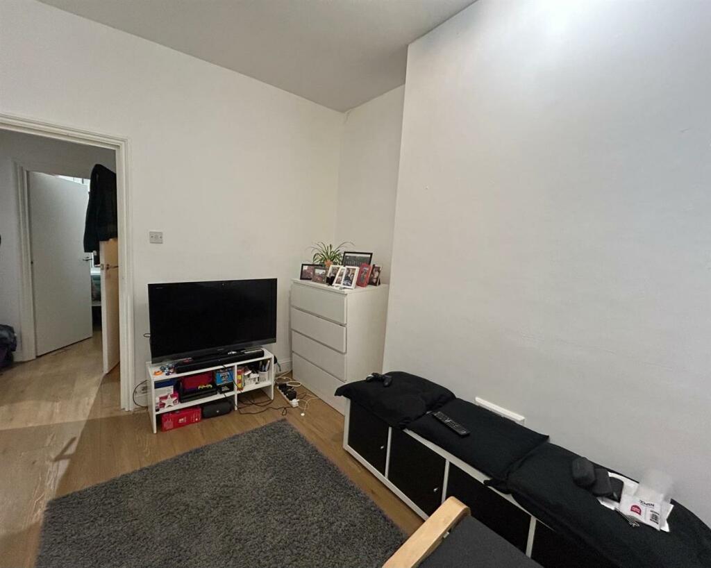 77d300bf-b981-4465-8b70-23287717763b.jpeg