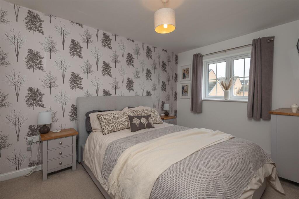 33 - 1 Anderson Lane LS27 0FP.jpg