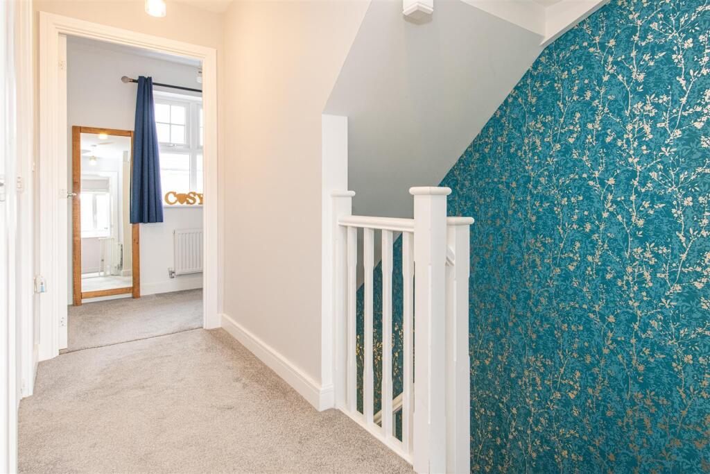 home-851.jpg