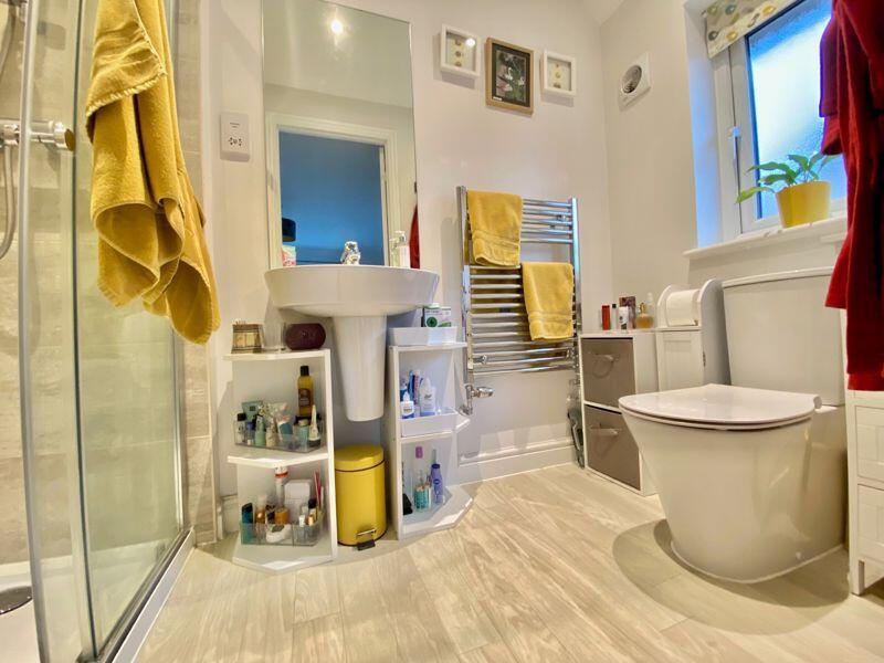 The En Suite