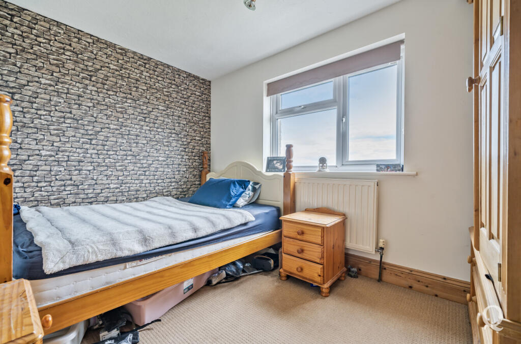 3ec5f970-2e14-490...