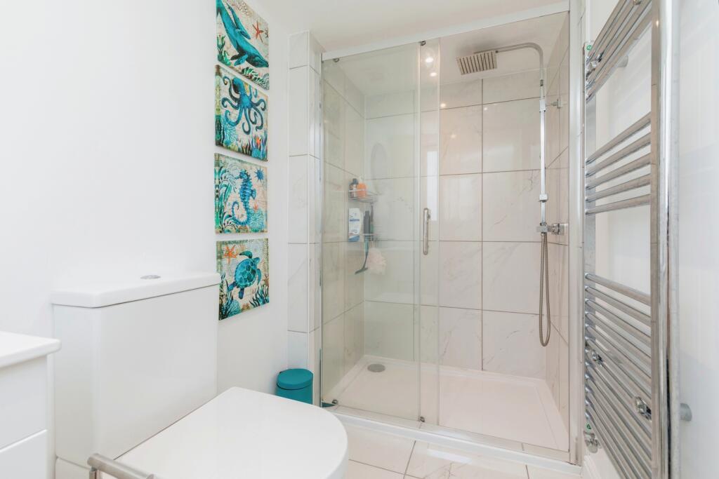 Master En-suite