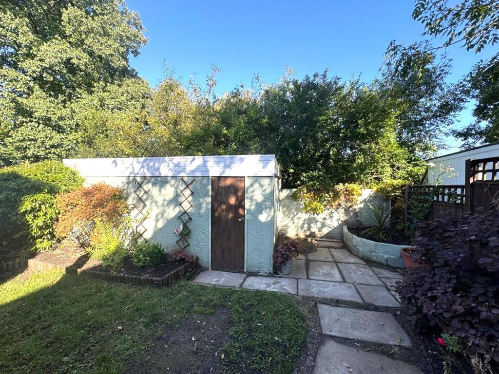 WhatsApp Image 2025-09-26 at 14.00.24 (7).jpeg