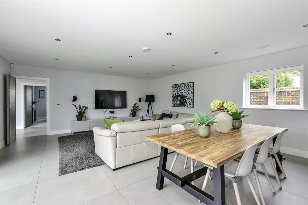 DSC_0417-DSC_0418 (1).jpg