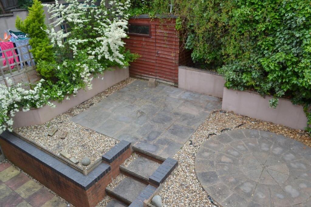 Garden (Medium).JPG