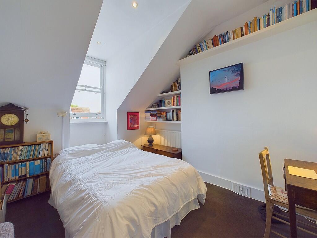 CAM03519G0-PR0146...