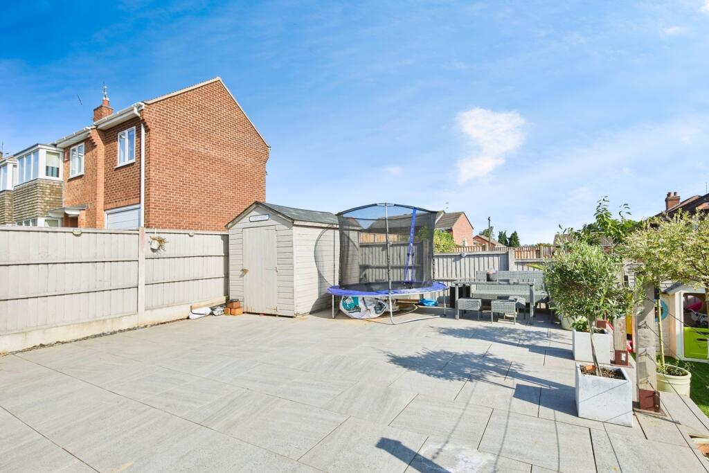 **attention First-Ti