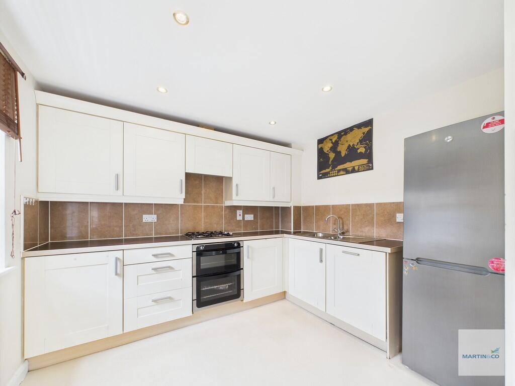 CAM03394G0-PR0339...