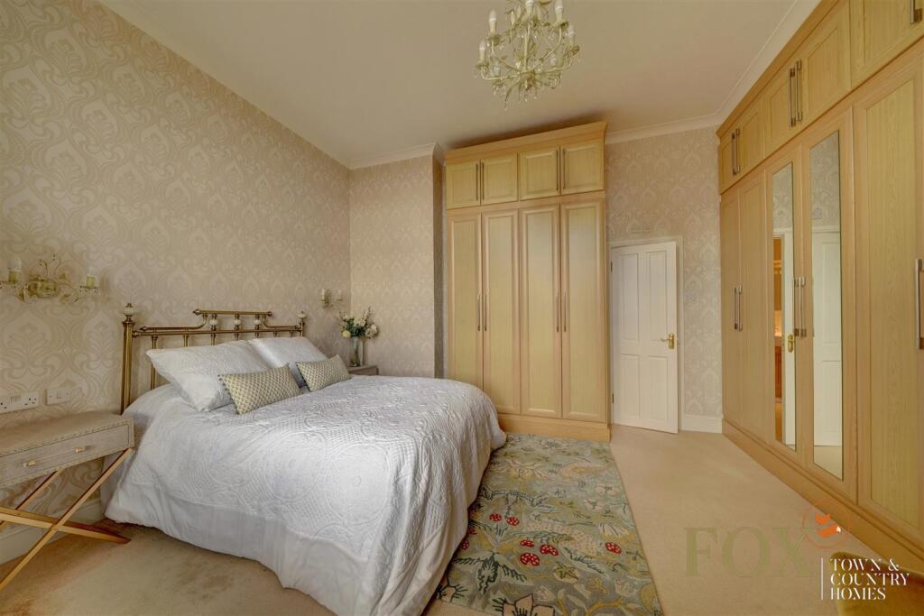 8 Westwoood House (9).jpg