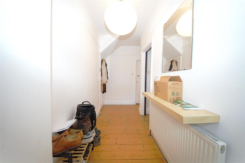 Hallway.jpg